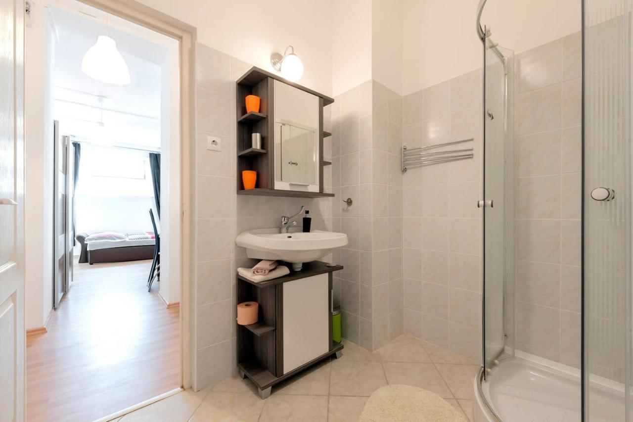 2 Studio Budapest Eksteriør bilde